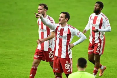 Antalyaspor, Gençlerbirliği karşısında geri döndü!