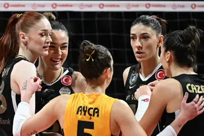 CEV Kadınlar Şampiyonlar Ligi: Vakıfbank deplasmanda kazandı!