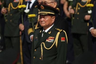 Çin ordusunun en kıdemli generali nükleer sırları ABD'ye vermekle suçlandı