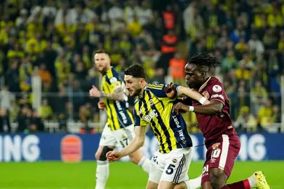 Fenerbahçe’de İsmail Yüksek şoku! Sakatlık yaşadı