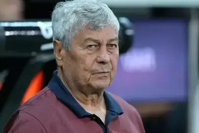 Mircea Lucescu’dan hastalık açıklaması: "Doktorların gözetimi altındayım"