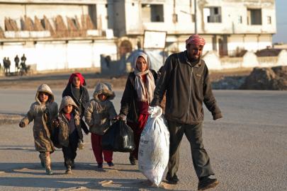 Suriye Ordusu iki insani yardım koridoru açıyor