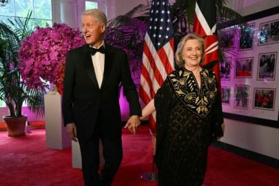 Clinton çiftinden Epstein çıkışı. "Açık oturumda ifade vermek istiyoruz"