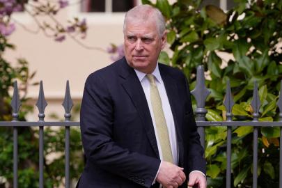 Epstein belgelerinde adı geçen eski prens, kraliyet konutundan da oldu