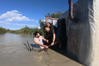 Muğla'da su basan barakada mahsur kalan 90 yaşındaki kadını AFAD kurtardı