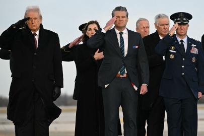 Pentagon'da İran endişesi: Trump geri adım iddialarını reddediyor