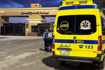 Refah Sınır Kapısı'ndan sadece 25 kişi geçebildi