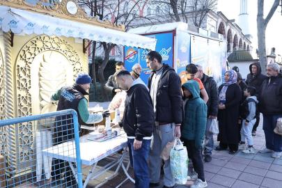 Sultangazi’de Ramazan boyunca 5 noktada çorba ikramı