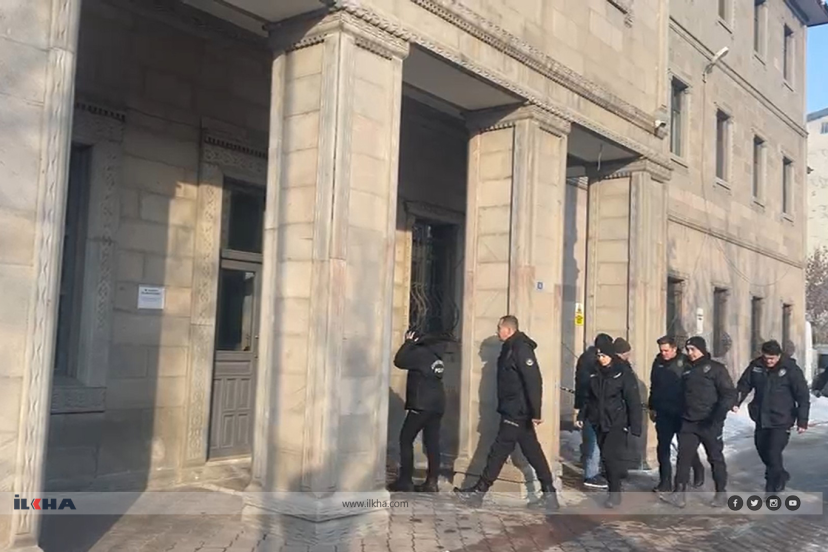 Ağrı'da yasa dışı bahis operasyonunda gözaltına alınanlardan 65 zanlı tutuklandı