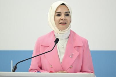 Bakan Göktaş'tan 'Dijital Dünyada Çocuk Hakları Sözleşmesi'ne imza çağrısı