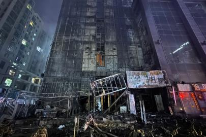 Çin'de yüksek katlı binada yangın: 3 ölü, 23 yaralı