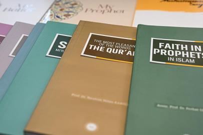 Diyanet yayınları 59 dil ve lehçede dünyaya ulaşıyor