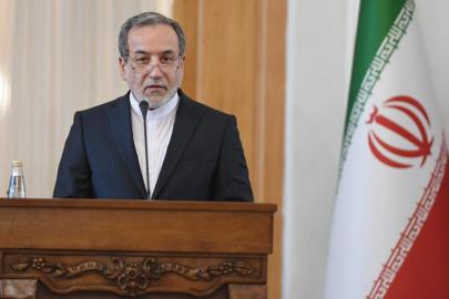 İran: ABD, İsrail adına kendi isteğiyle bir savaşa girdi