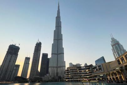 İran'dan Doha ve Dubai'deki bazı yerlere tahliye uyarısı