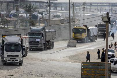 İsrail, Kerem Ebu Salim Sınır Kapısını sınırlı şekilde yeniden açtı