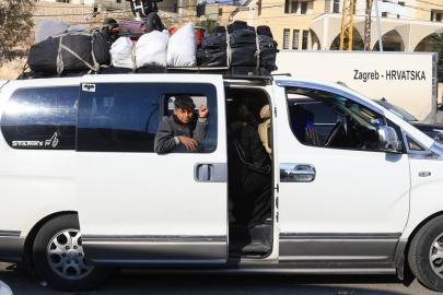 İsrail'in tahliye ve saldırı tehdidinin ardından Lübnan'ın Sur kentinden kuzeye doğru göç dalgası yaşanıyor
