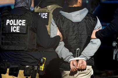 ABD'de 27 yıllık askerin eşi ICE tarafından gözaltına alındı