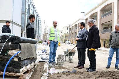 Akpınar Çarşısı'nda temizlik çalışmaları sürüyor