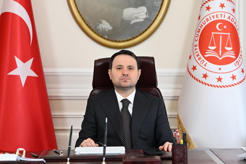 Bakan Gürlek'ten "Bayğaralar" suç örgütü operasyonuna ilişkin açıklama