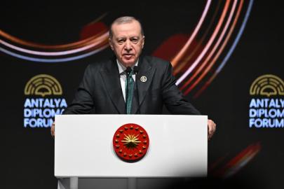 Cumhurbaşkanı Erdoğan'dan ADF'de diplomasi trafiği