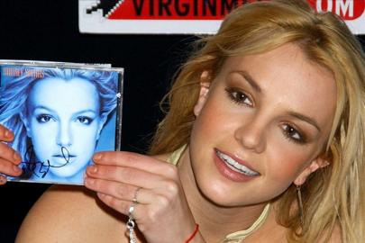 Dibe vurdu! Ünlü şarkıcıyı rehabilitasyon merkezine yatırdılar