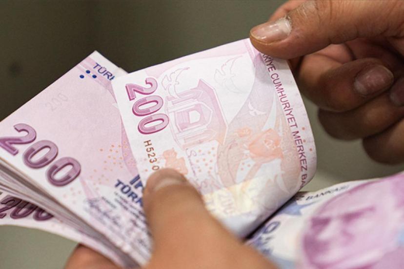 Evde bakım yardımları hesaplara yatırılmaya başlandı