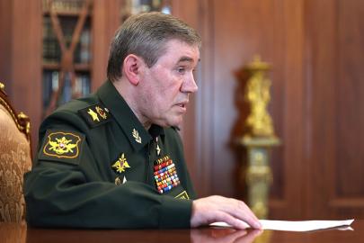 Gerasimov: Lugansk kurtarıldı, taarruz tüm istikametlerde devam ediyor