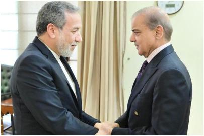 İran heyeti Pakistan Başbakanı ile görüştü