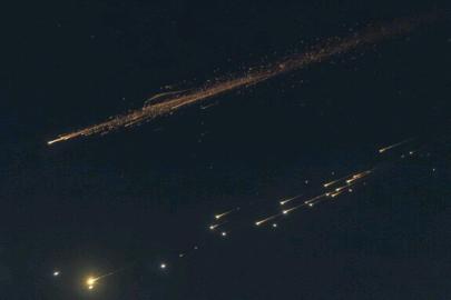 İran'dan peş peşe misillemeler: Siyonist rejim ve ABD üsleri vuruldu