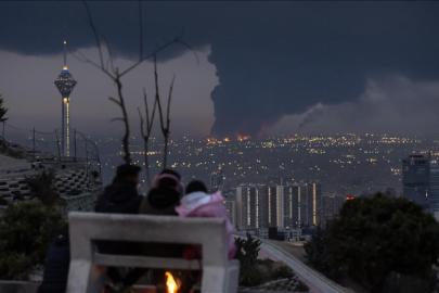 İsrail basını: Gelecek 24 saat İran'a saldırıların en belirleyici süreci olacak