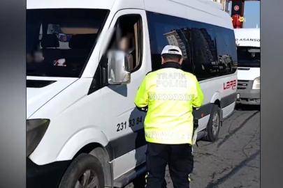 Kayseri’de trafik denetimleri: Yüzlerce sürücüye ceza