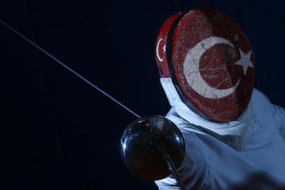 Milli eskrimcilerden bronz madalya