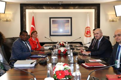 Numan Kurtulmuş, PAB Genel Sekreteri ve Genel Kurul Sekreteri ile görüştü