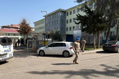 Şanlıurfa'da okula silahlı saldırı: 16 yaralı