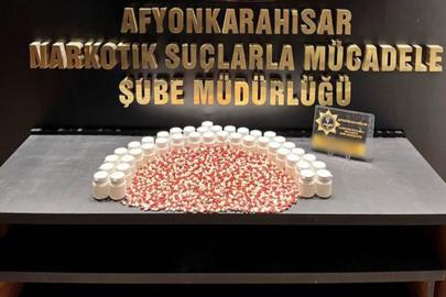 Afyonkarahisar’da 3 şüpheli uyuşturucu operasyonunda tutuklandı
