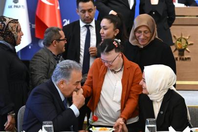 AK Parti'de 'Engelleri Aşan Anne Yüreği' programı düzenlendi