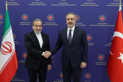 Bakan Fidan, İranlı mevkidaşıyla görüştü