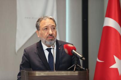"Ecdadımızın en önemli gayesi insanlığı İslam'ın izzetiyle buluşturmak olmuştur"