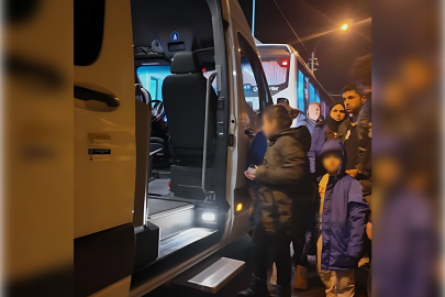 Foça açıklarında göçmen botu battı: Bir ölü