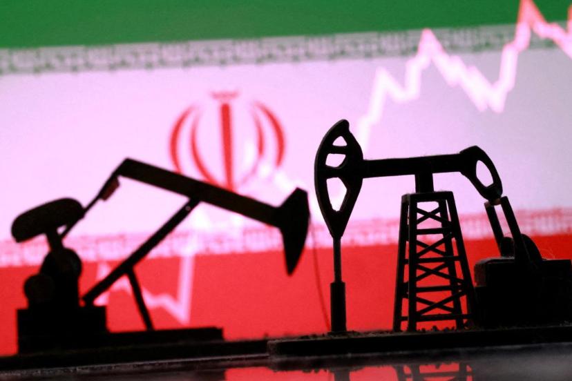 Hürmüz'de abluka devam ediyor: Brent petrol 120 doları gördü