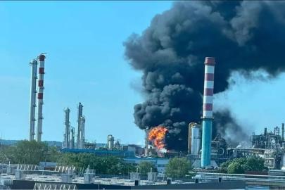 Macaristan'da petrokimya tesisinde patlama: Bir ölü 8 yaralı                                                          