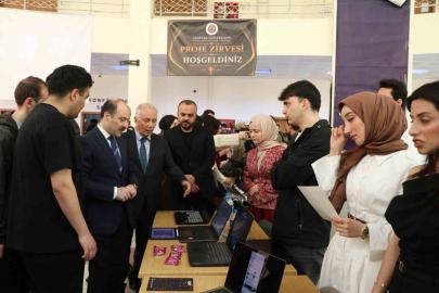 Proje zirvesine yoğun ilgi