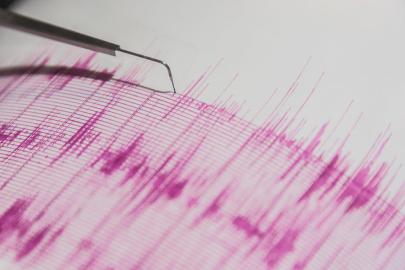 Şili'de 6,9 büyüklüğünde deprem