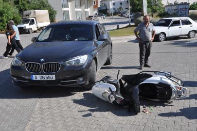 Otomobille çarpışan motosikletin sürücüsü yaralandı
