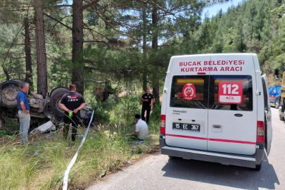Beton mikseri devrildi: 2 yaralı