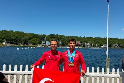 Muğlalı kanocu Rahmi Kaan Karahan'dan tarihi başarı
