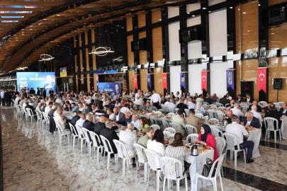AK Parti’den vefa programı