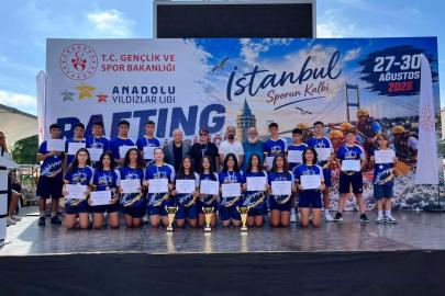 Çocukları kötü alışkanlıklardan sporla uzak tutmak için kurduğu kulüple, Türkiye şampiyonlukları geldi