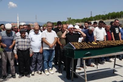 Düğününün olduğu gün, motosikletiyle yaptığı kazada hayatını kaybetti (2)