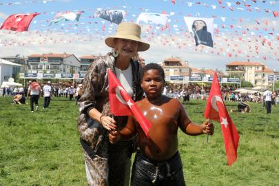 Tanzanya’dan Kırkpınar’a; 11 yaşındaki 'Arap Osman'ın başpehlivanlık hayali